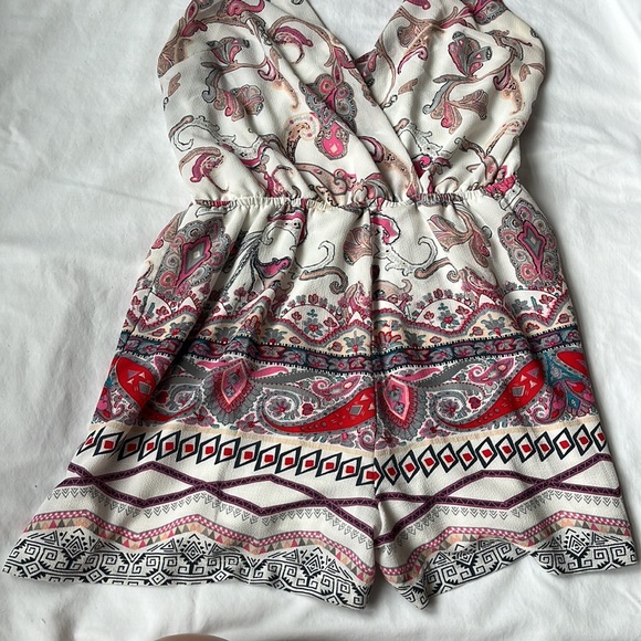 SUMMER ROMPER - Picture 2 of 7